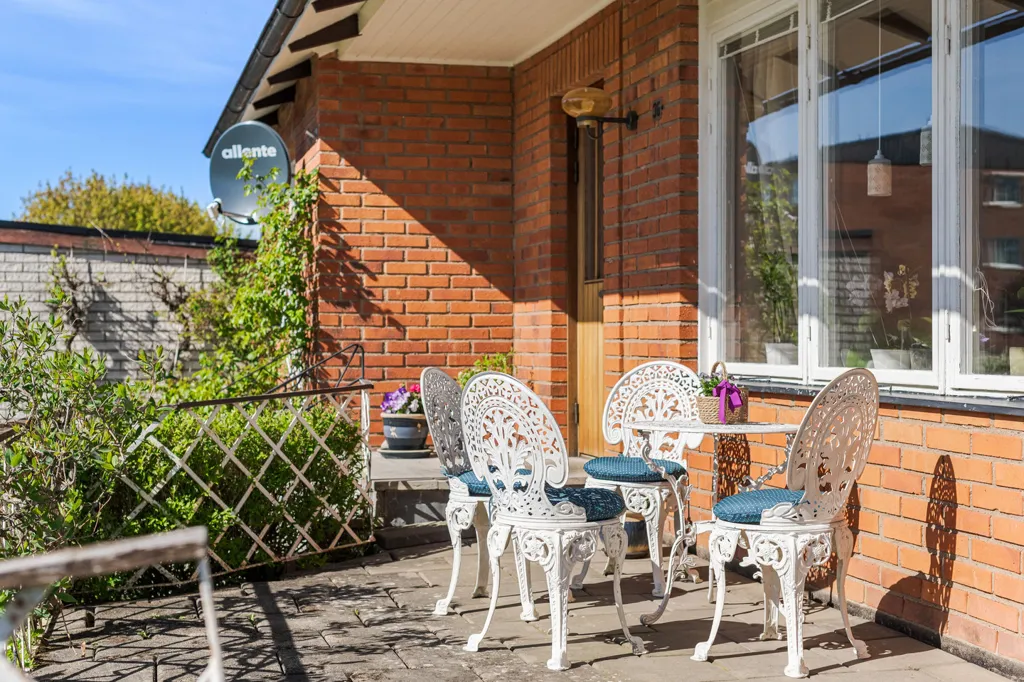 Terrasse - Tegel Villa with Garden in Vadstena