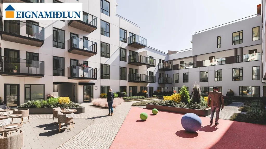 Aed - New Apartment with Mountain Views in Reykjavik