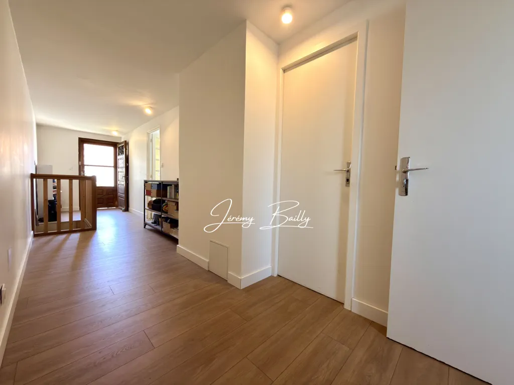 Esik - Renovated Character House with Pool in Saint-Estève