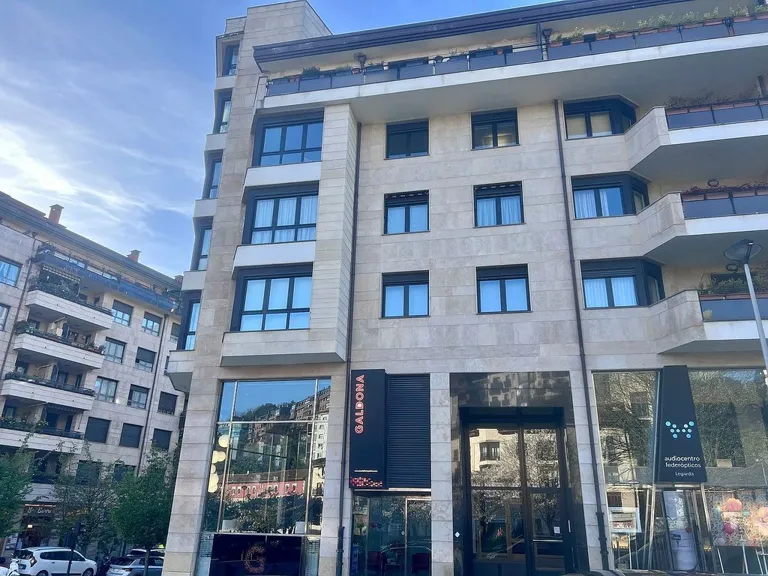 Appartement avec terrasse et garage à Antiguo, San Sebastián