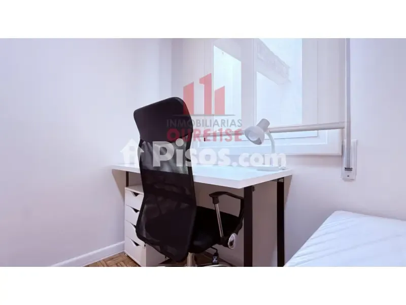 Kabinet - Student-Friendly Flat with Balcony in A Ponte