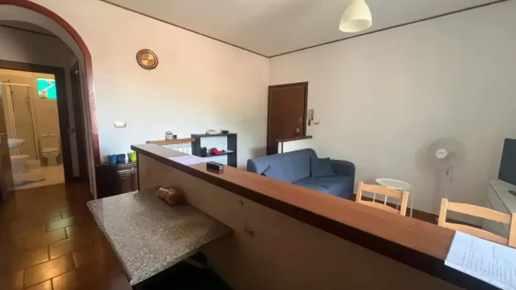Elutuba - 2-Bedroom Apartment with Balcony in Como