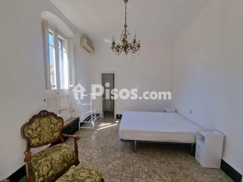 Chambres - Apartment with Balcony and River View in Girona