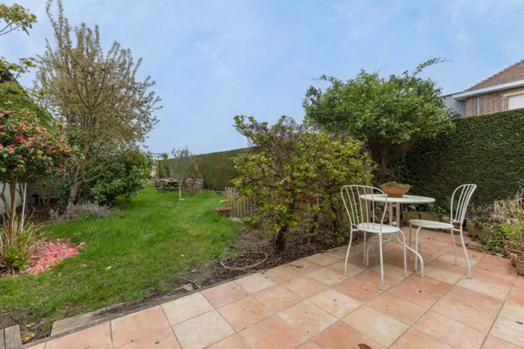 Garden - House with Large Loft in Well-located Area