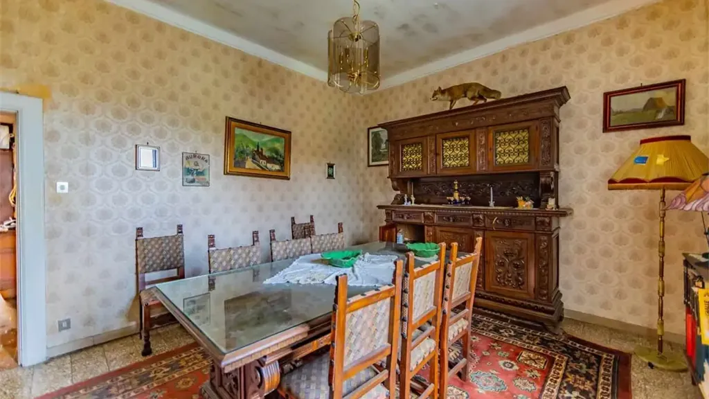 Dining Room - Three-Bedroom Apartment in Tivoli
