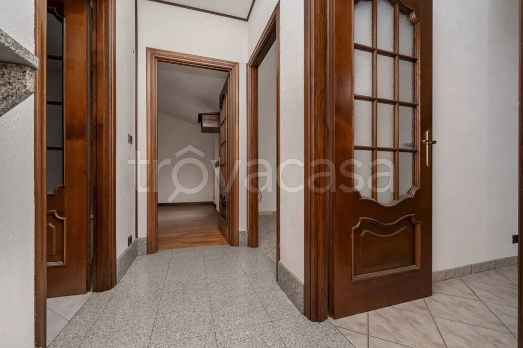 Entrée - Independent House with Balcony in Dronero