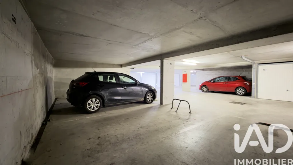 Garage - Parking Sécurisé en Résidence à Nice