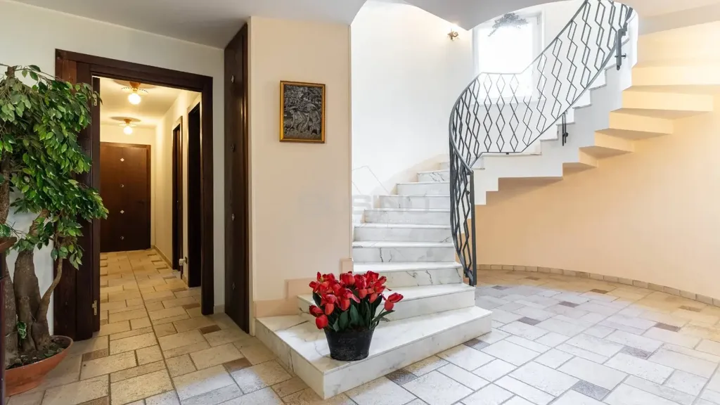 Toad - Villa with Garden in Siracusa