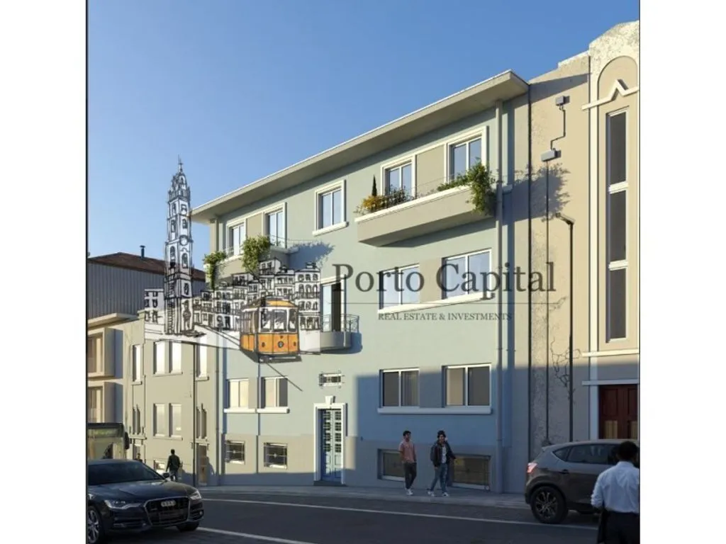 Luxury Flat with South-West Orientation in Porto