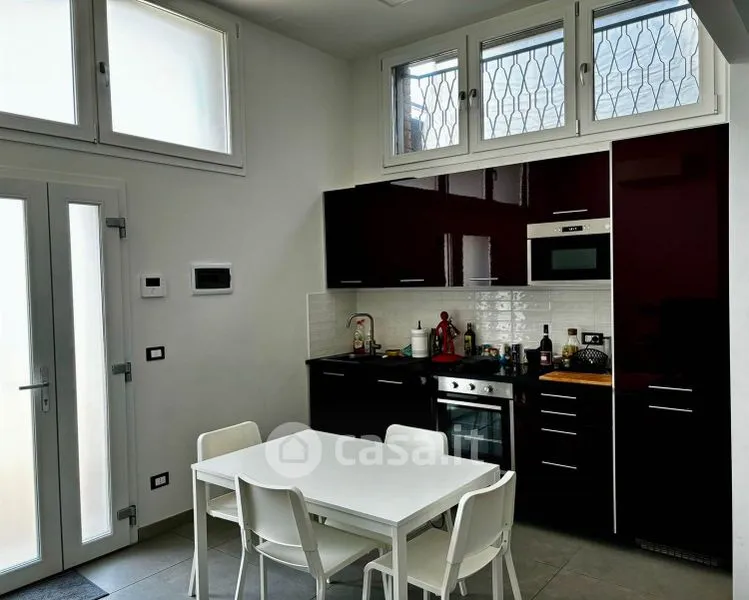 Salle à manger - Restored Loft with Office Use in Modena Est