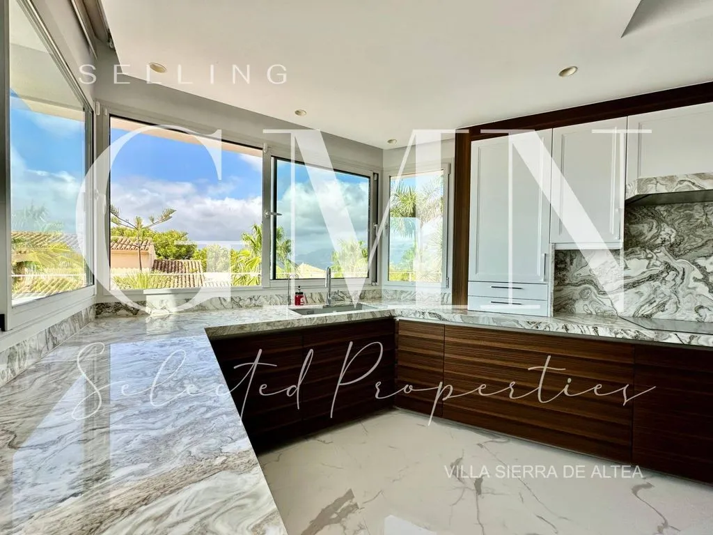 Kitchen - Luxury Villa with Sea View in Altea
