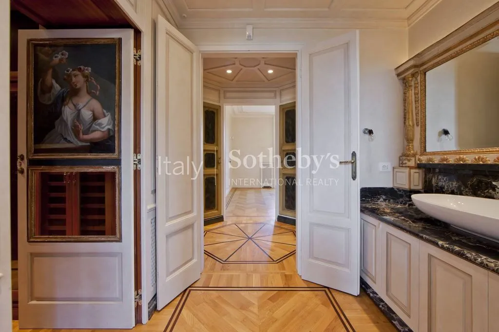 Ingresso - Luxury Apartment with Balcony in Milan