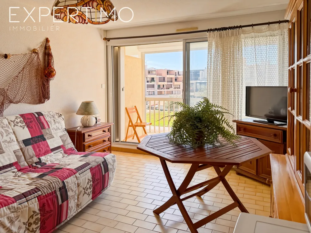 Séjour - Studio Cabine avec Parking à Proximité de la Mer au Grau-du-Roi