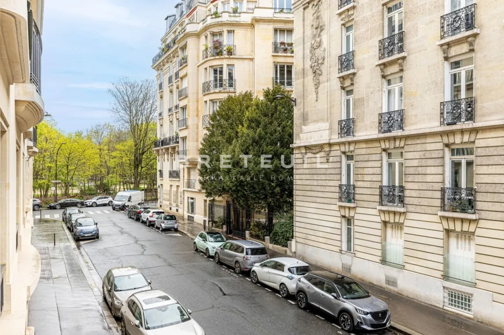 Appartement 4 pièces à Paris 16ème