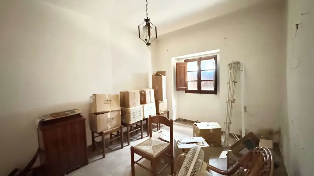 Pièces - Cottage for Renovation in Crocicchio, Gualdo Tadino