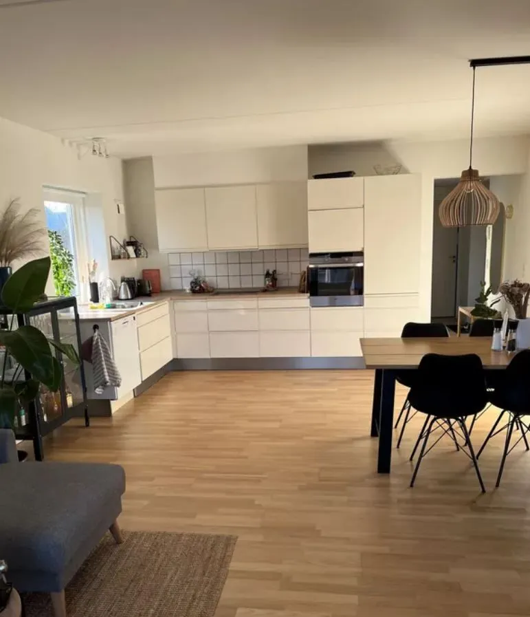 Söögituba - Modernised Apartment in Central Odense