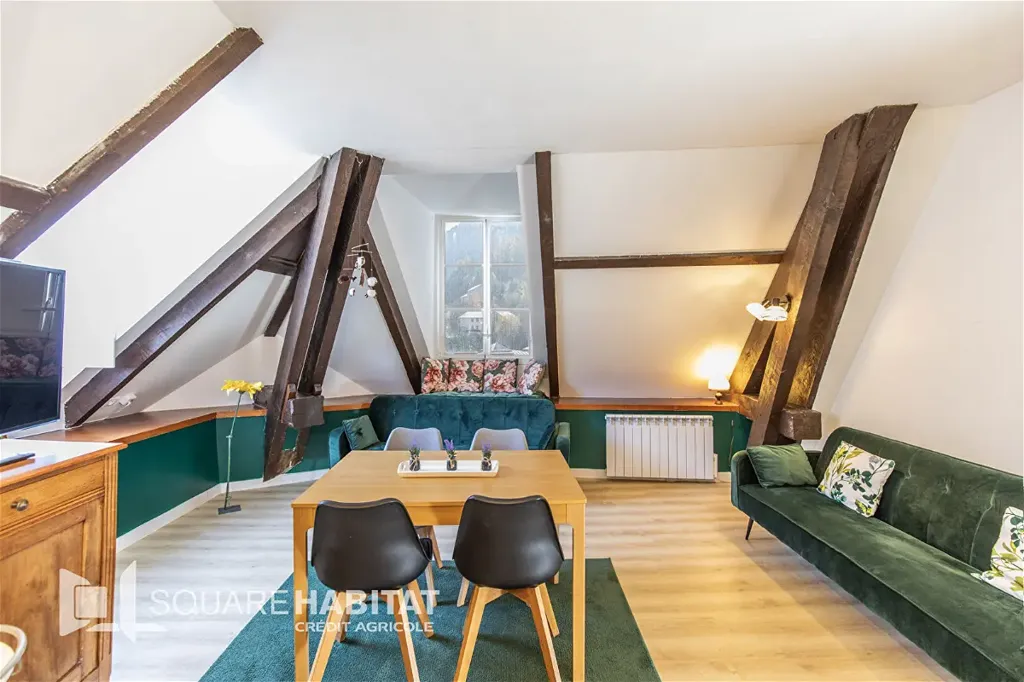 Salle à manger - Appartement avec vue montagne à Cauterets