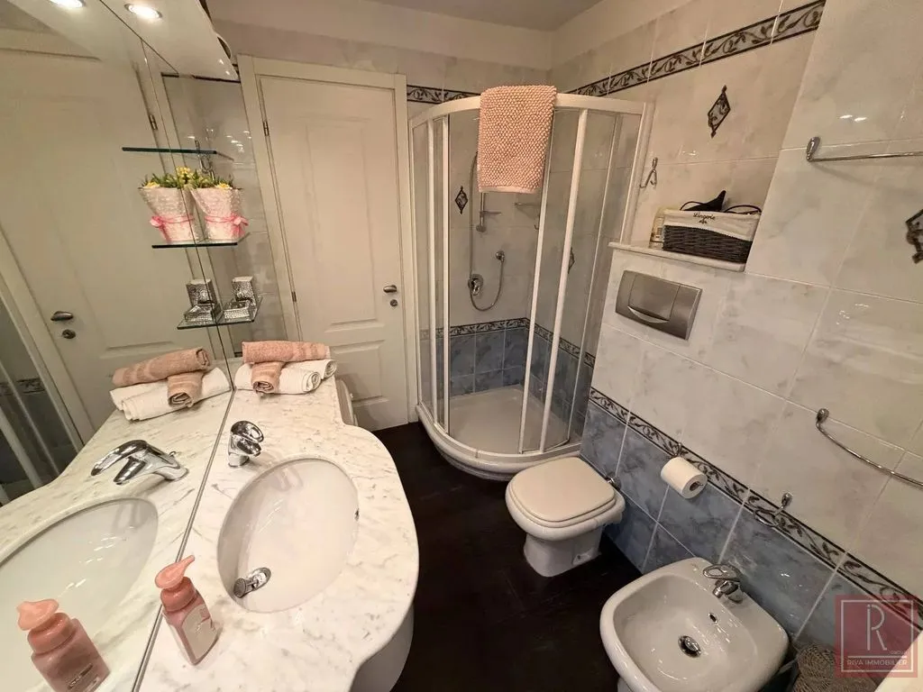 Vannitoad - Luxury Apartment with Sea View in Cannes