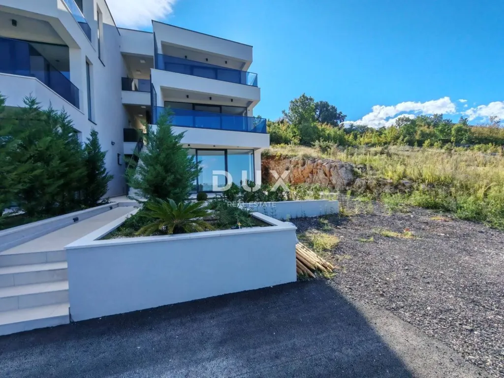 Exterior - Modern Ground Floor Flat with Sea View in Rovanjska
