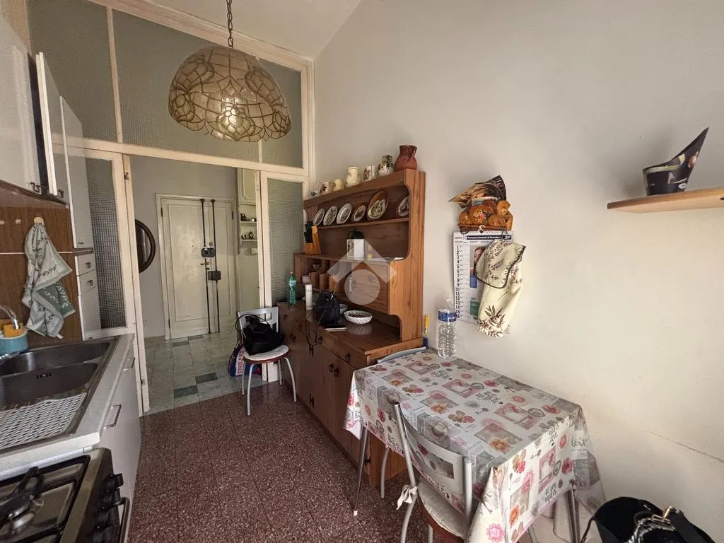 Köök - Apartment with Balcony in Pontedera