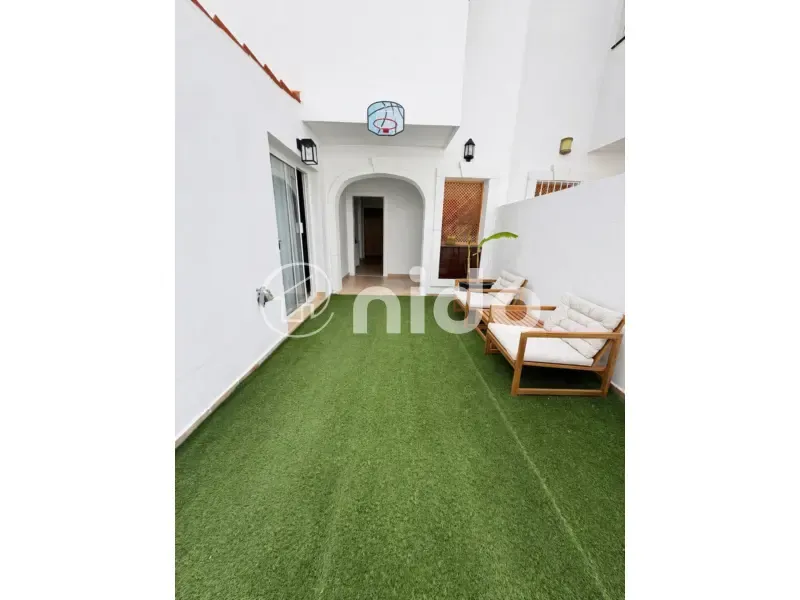 Aed - Reformed Studio with Terrace in Calle Galicia