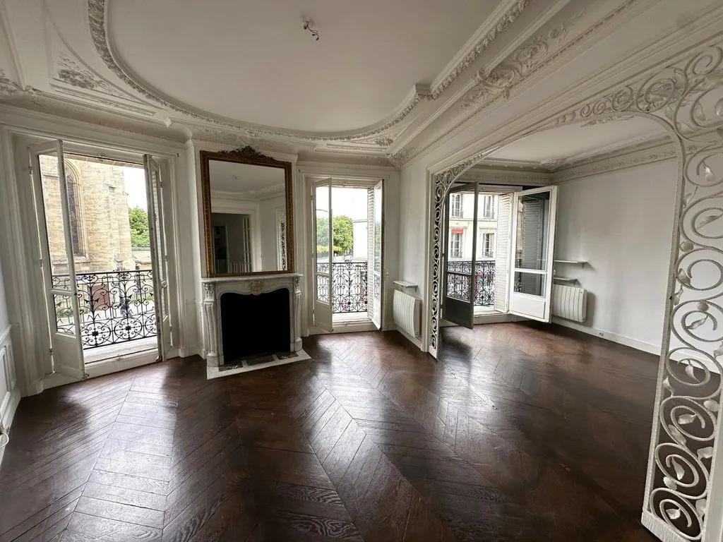 Séjour - Appartement Familial avec Cachet à Boulogne-Billancourt