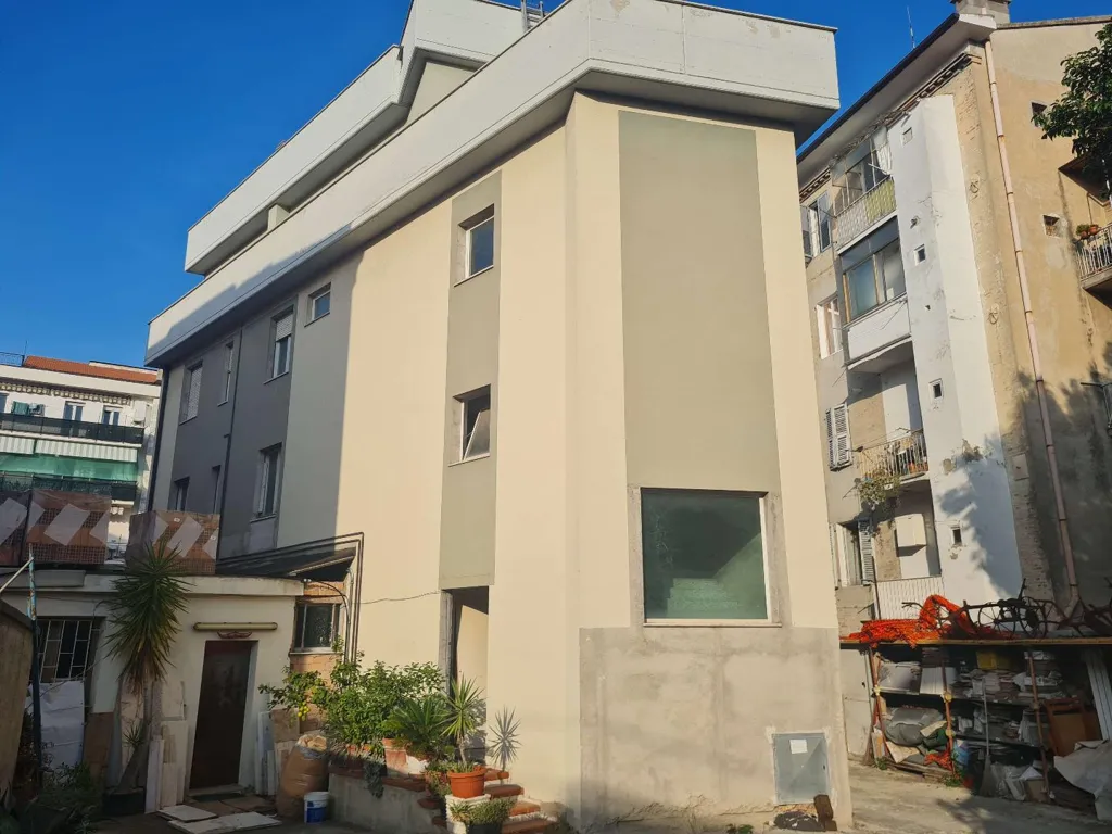 Villa with Workspace in Ancona