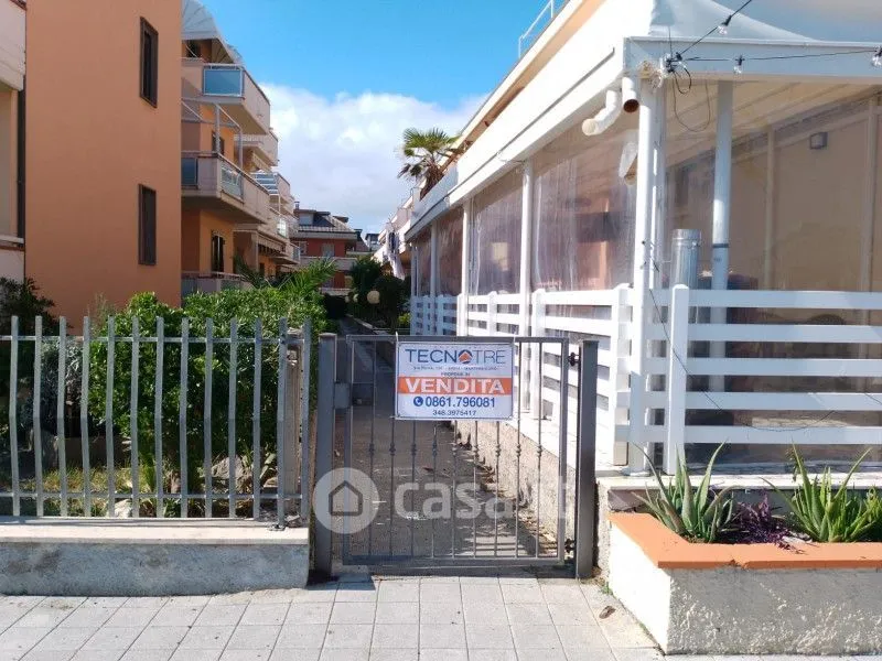 Exterior - Trilocale with Sea View in Martinsicuro