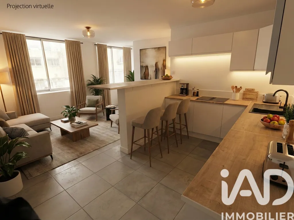 Kitchen - Refurbished 4-Piece Apartment in City Centre