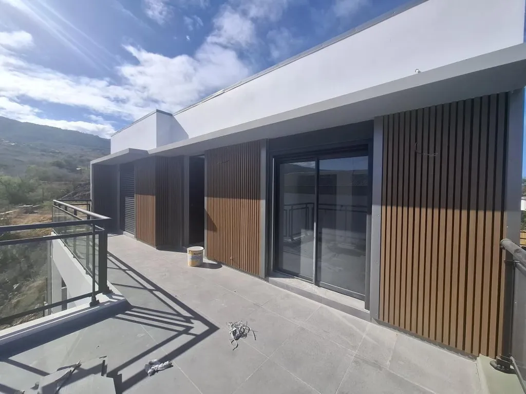 Balcone - New Villa with Pool in Souris Chaude
