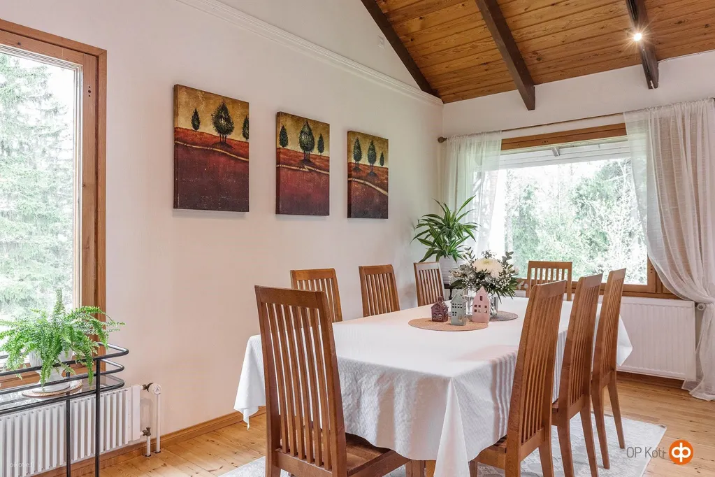 Sala da pranzo - Architectural House with Garden in Halikko