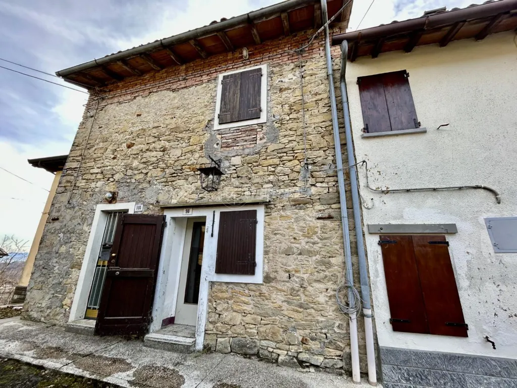 Extérieur - Trilocale with Garden in Serramazzoni