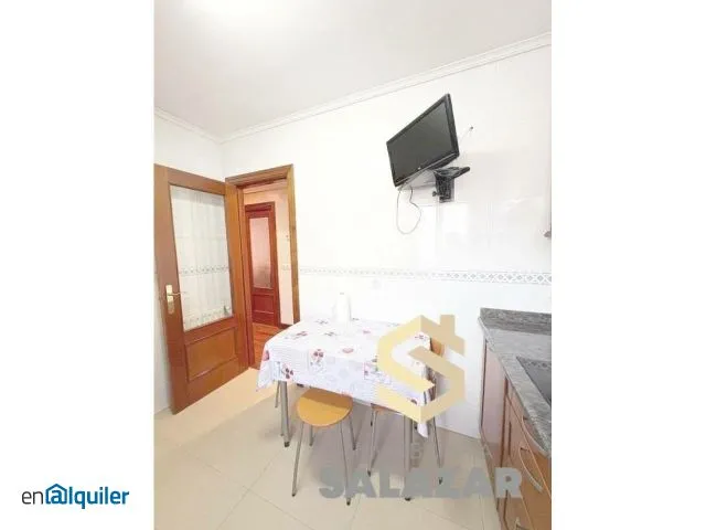Söögituba - Student Flat with Lift in Begoña