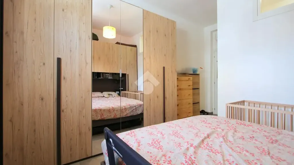 Bedrooms - Rustic Detached House with Garden in Bareggio