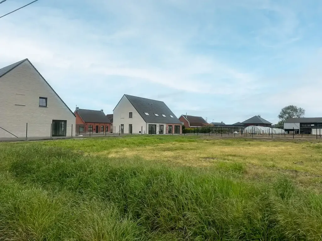 Aed - Open Building Plot with Green Surroundings in Wingene