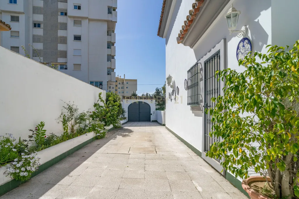 Jardin - Chalet with Pool and Terrace in Fuengirola