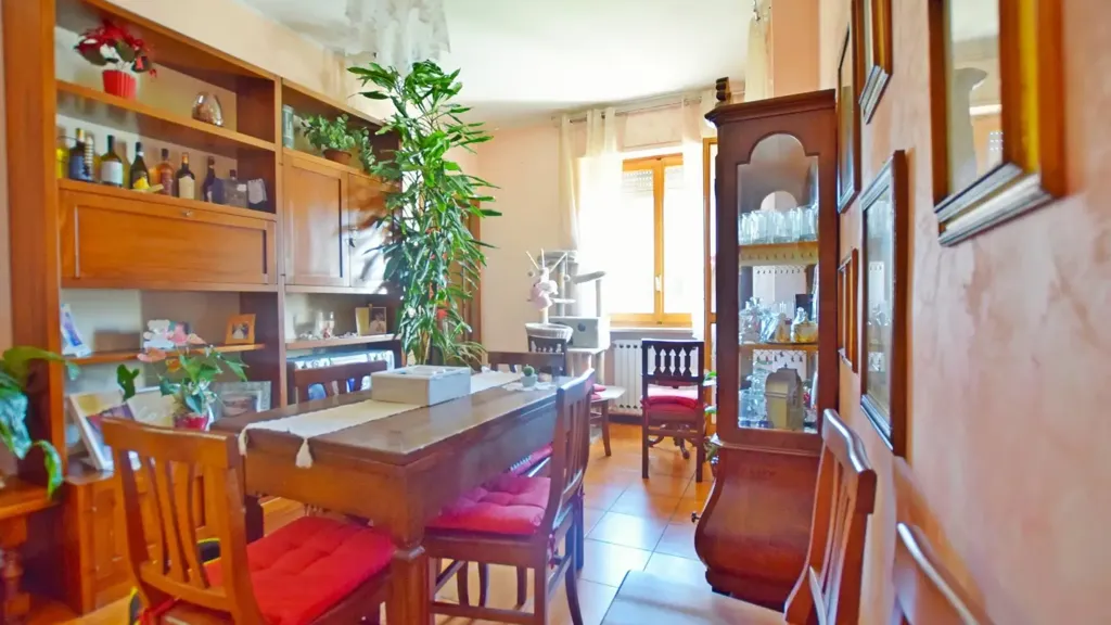 Söögituba - Spacious Flat with Balcony in Mondovì