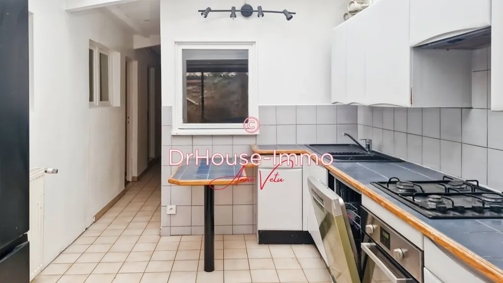 Köök - Charming Flat with Garden in Poissy Centre