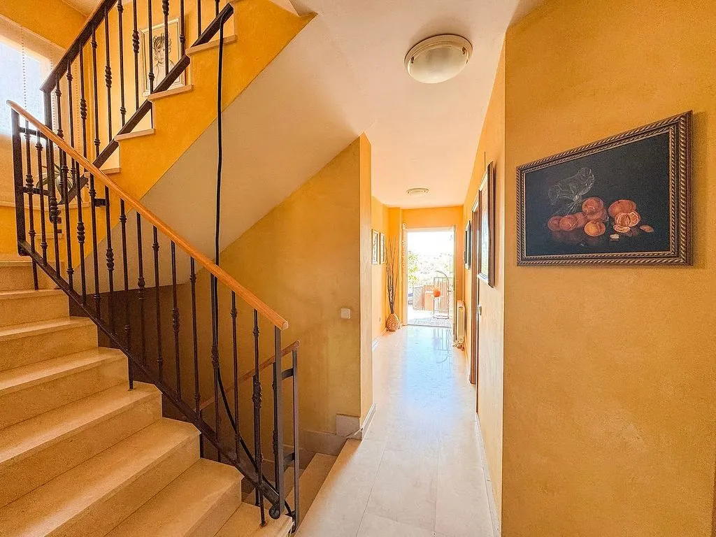 Toad - Pareded Chalet with Pool in Coimbra