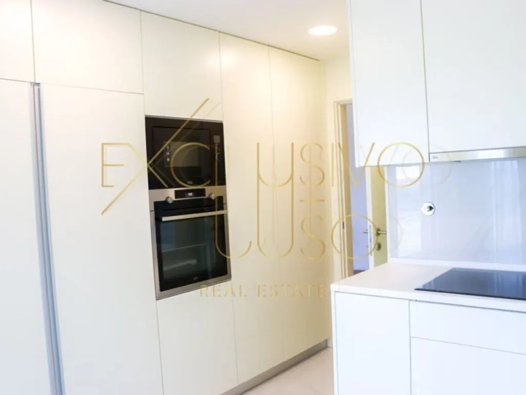 Köök - Luxury Apartment with 360° View in Odivelas