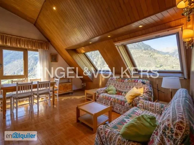 Séjour - Bright Penthouse with Funicamp Access in Encamp