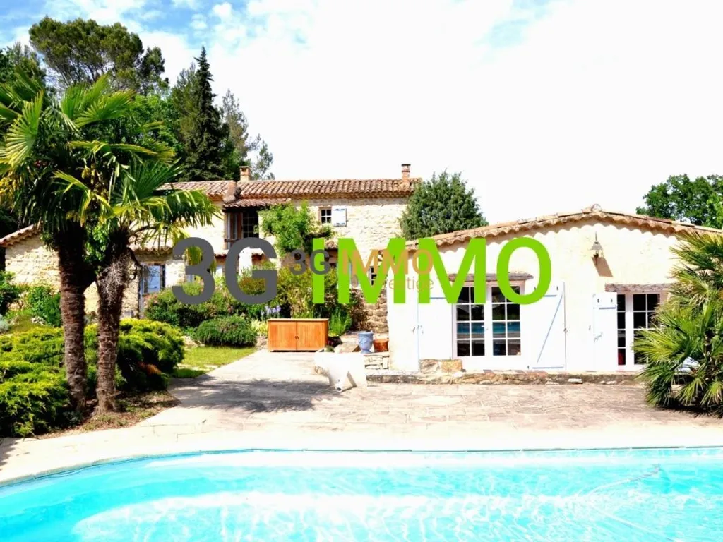 Piscine - Mas en Pierre avec Piscine près d'Alès