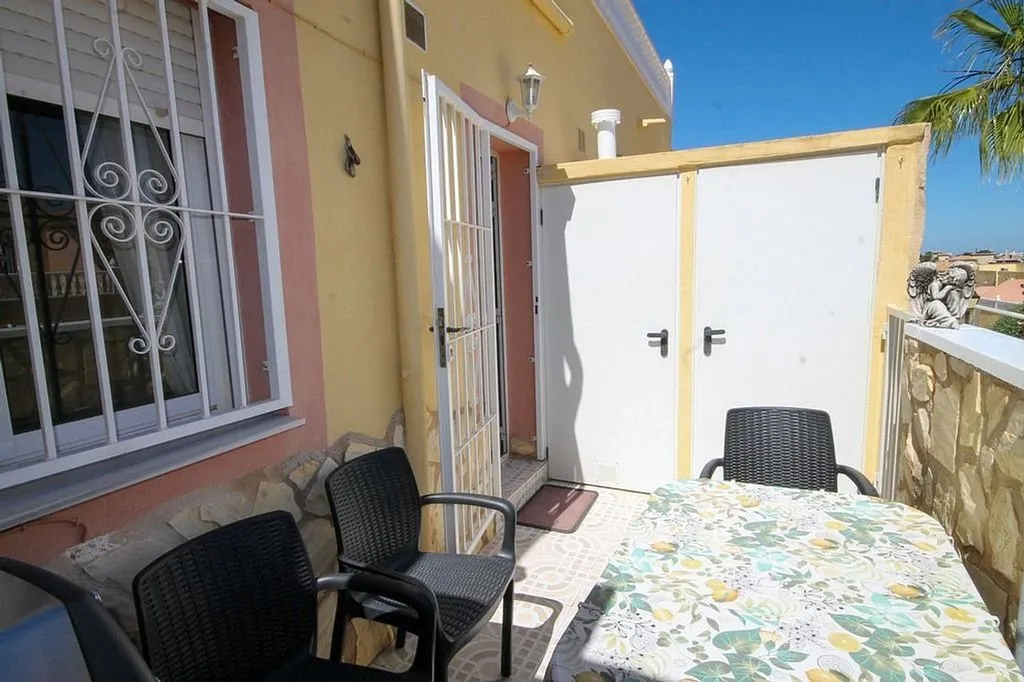 Terrazza - Semi-Detached House with Pool in Bosque de las Lomas
