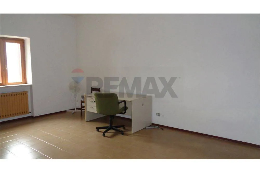Bureau - Rustic Villa with Olive Grove near Miglionico