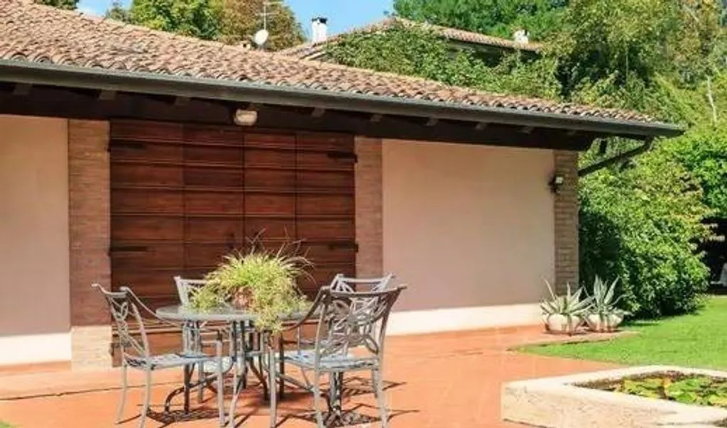Terrass - Luxury Villa with Pool in Roncoferraro