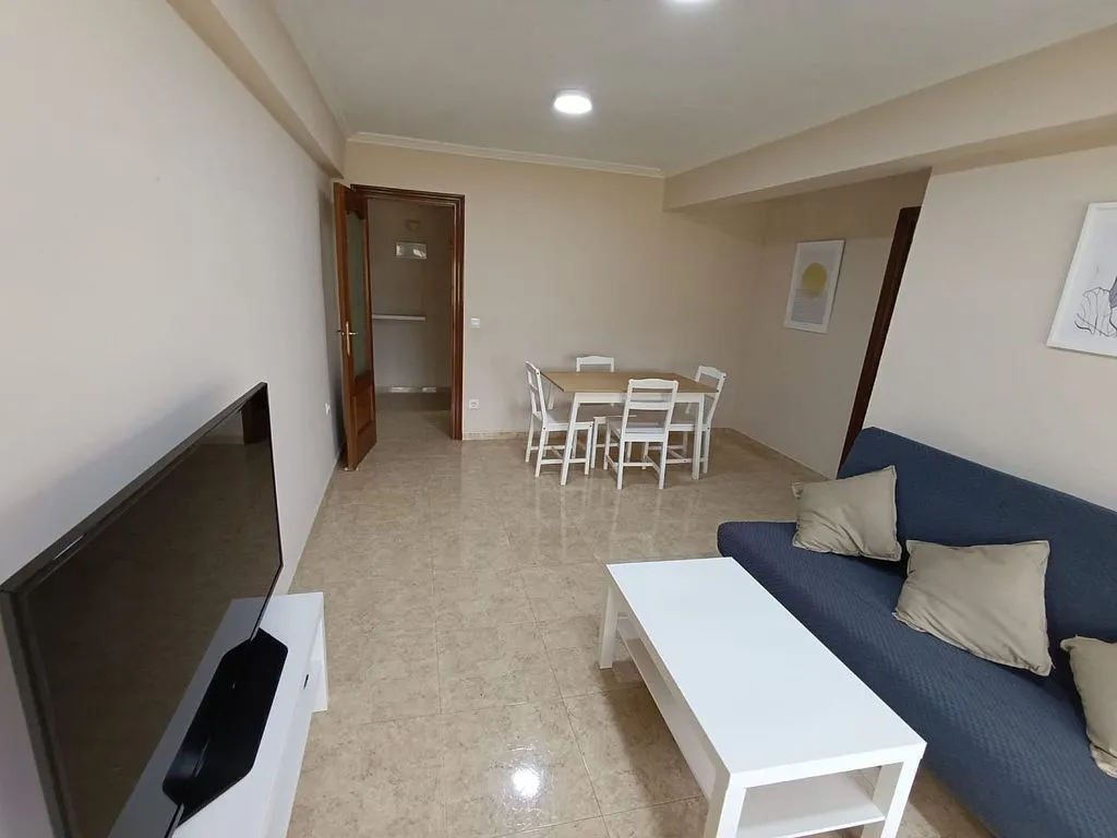 Elutuba - Furnished Flat with Air Conditioning in Rochelambert