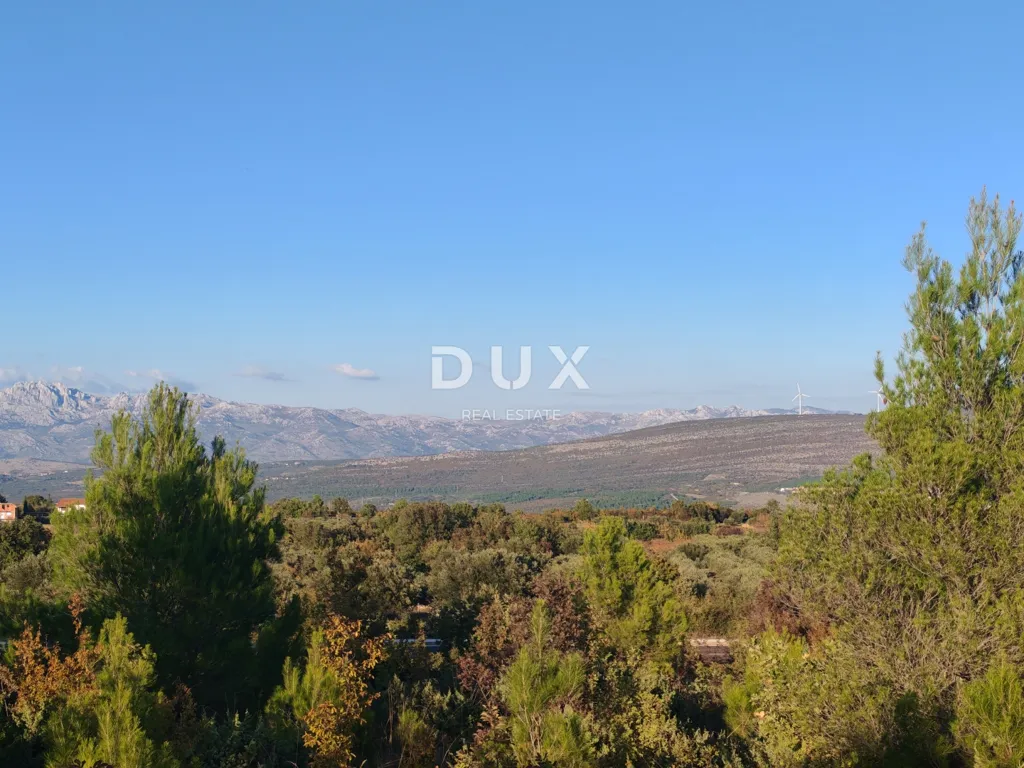 Jardin - Building Plot with Velebit View in Pridraga