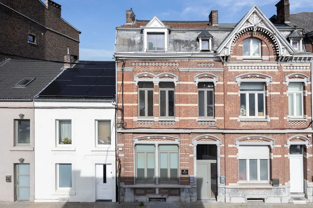 Esterno - Renovated Duplex/Triplex in Huy