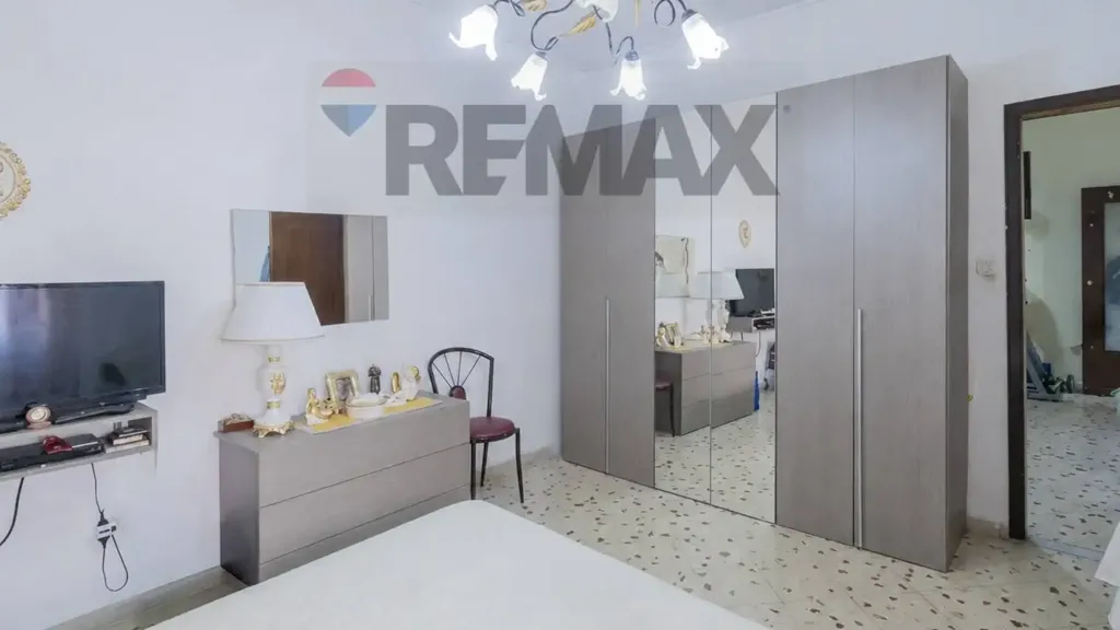 Bedrooms - Apartment to Renovate in Palermo