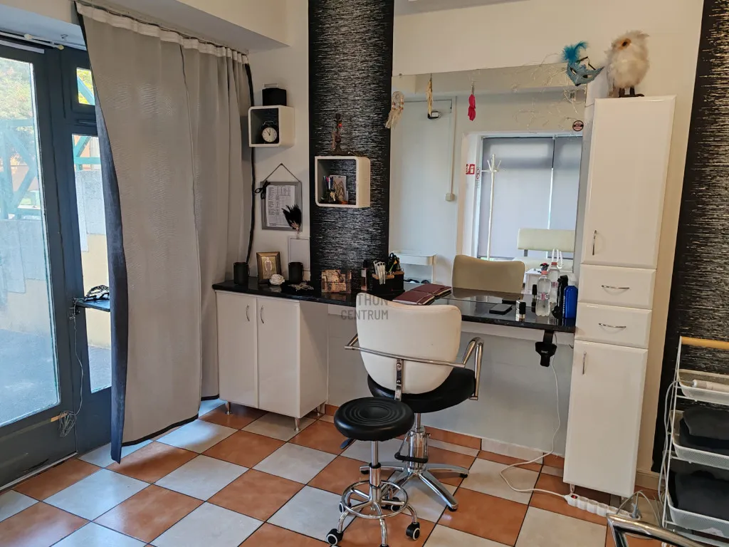 Bureau - Commercial Space in Győr, Marcalváros